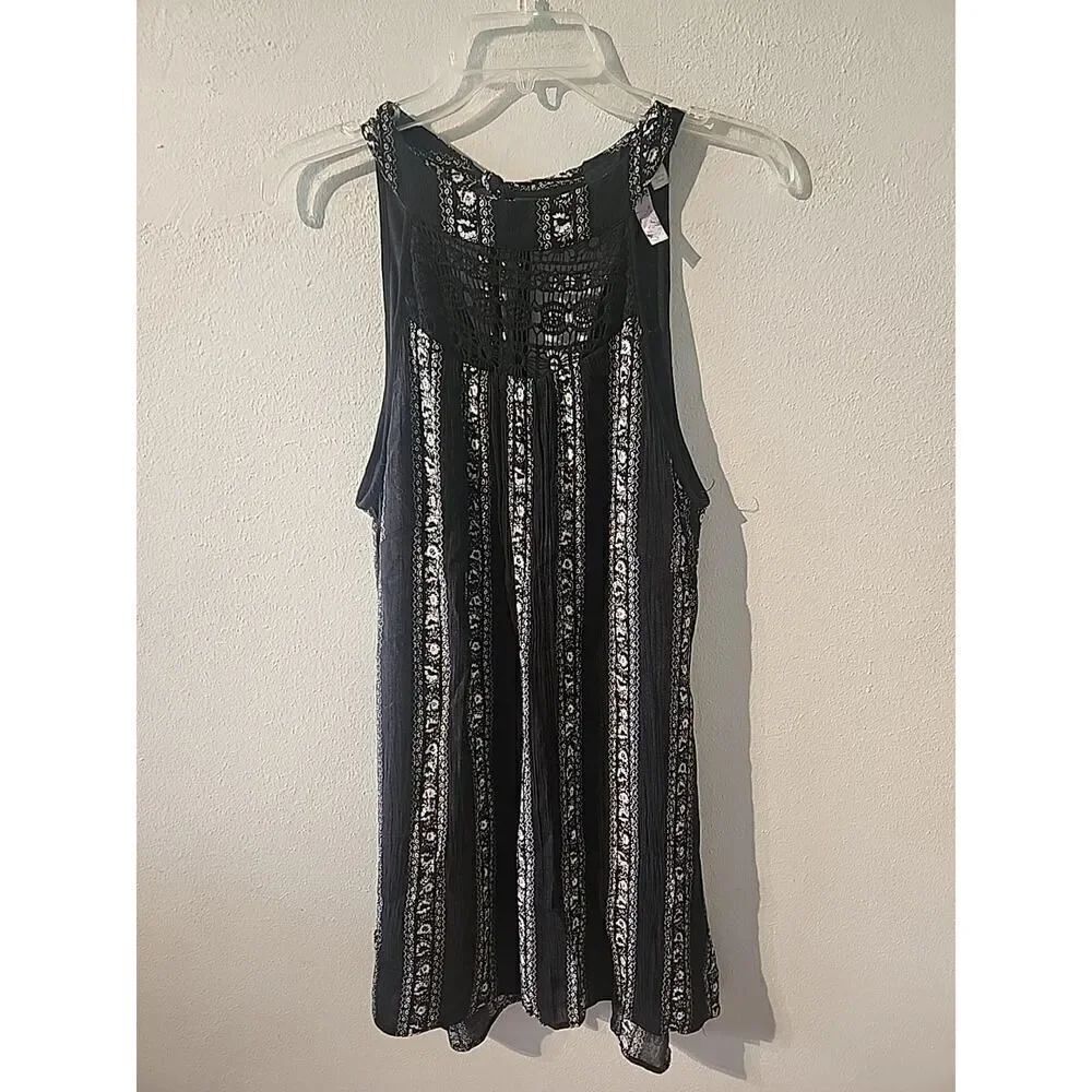 Francescas Women's Alya High Neck Lace Black Dress Size Medium